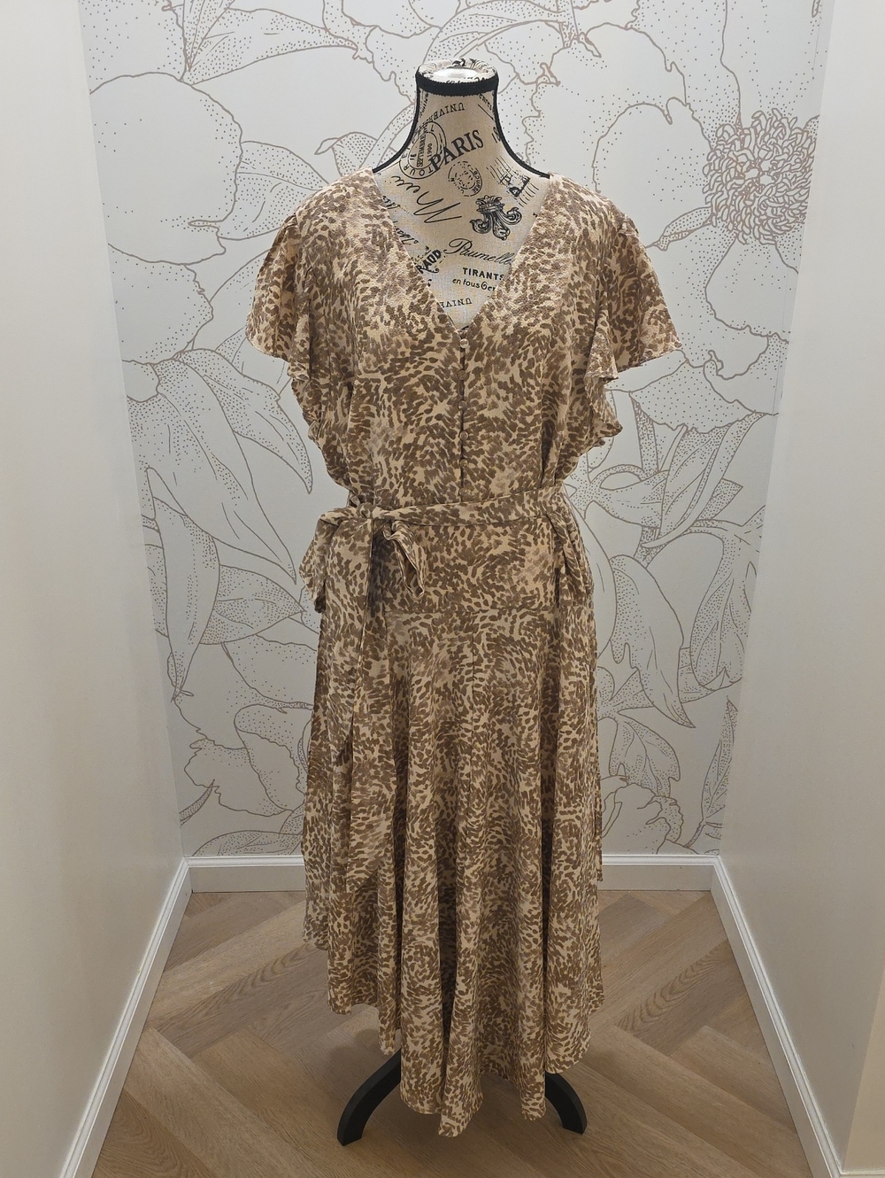 Vince Camuto High-Low Animal Print Midi Dress